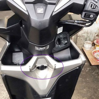 MÓC TREO ĐỒ CHO XE VARIO VISION INOX TITAN