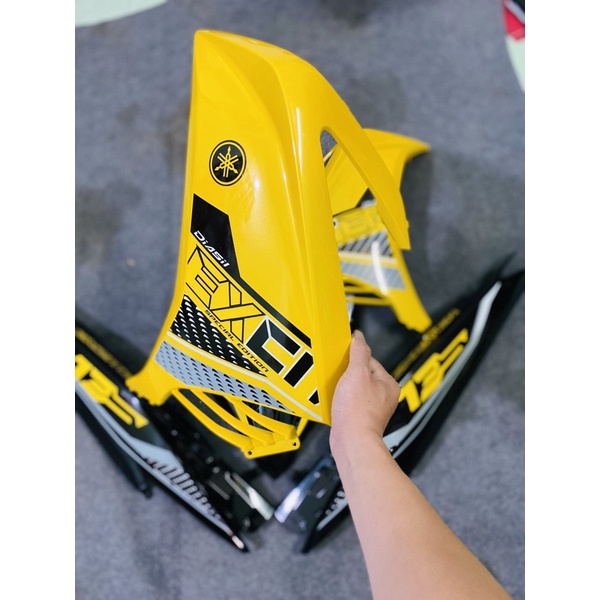 Dàn áo Vàng Đen Exciter 135