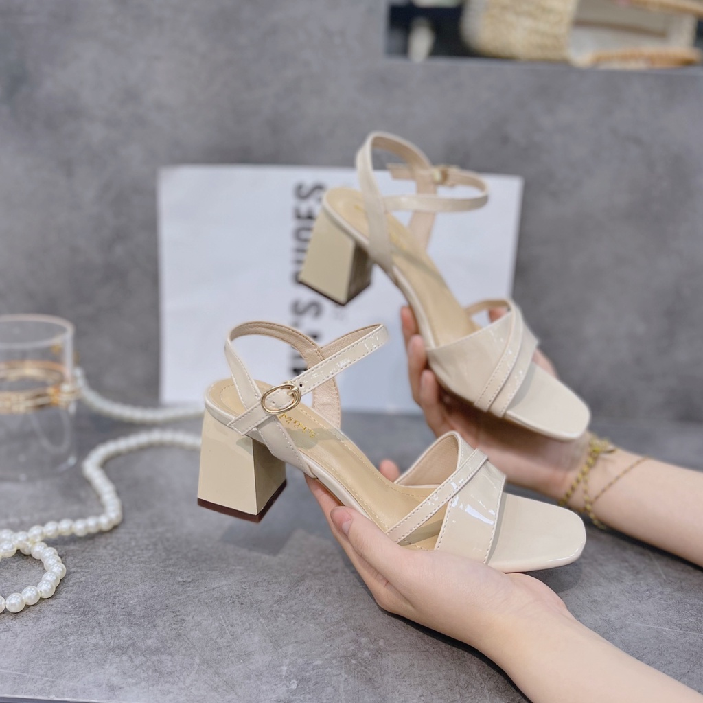 Min's Shoes - Giày Xăng Đan Nữ Da Mềm S392