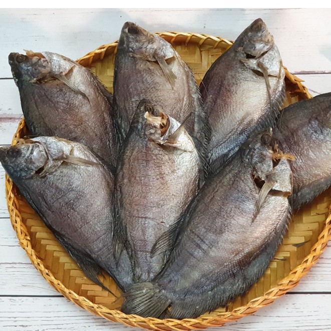 Khô cá sặc đặc sản Cà Mau, cá sặc  khô nổi tiếng, thượng hạng,to bự ngọt, thơm ngon chế biến nhiều món ngon cho gia đình