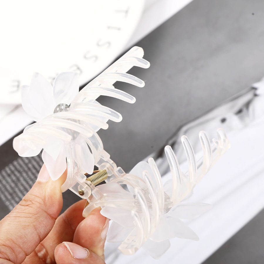 Kẹp Tóc Càng Cua Đính Hạt Ngọc Trai Bằng Acrylic Trong Suốt Hình Hoa Phong Cách Hàn Quốc