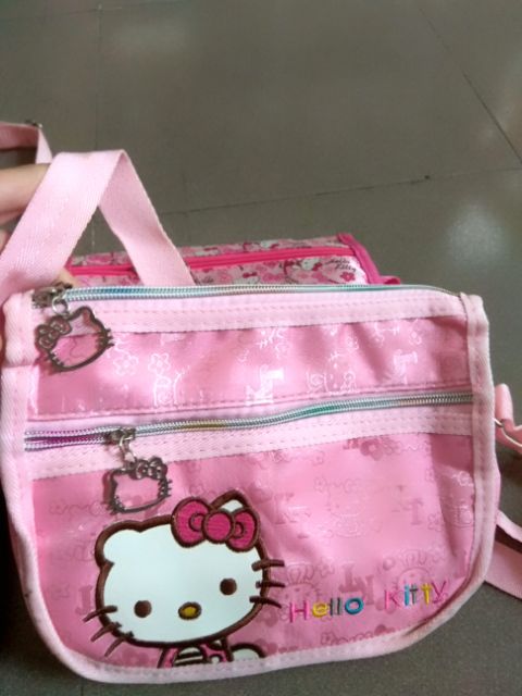 Túi đeo chéo Hello kitty hoa nhí