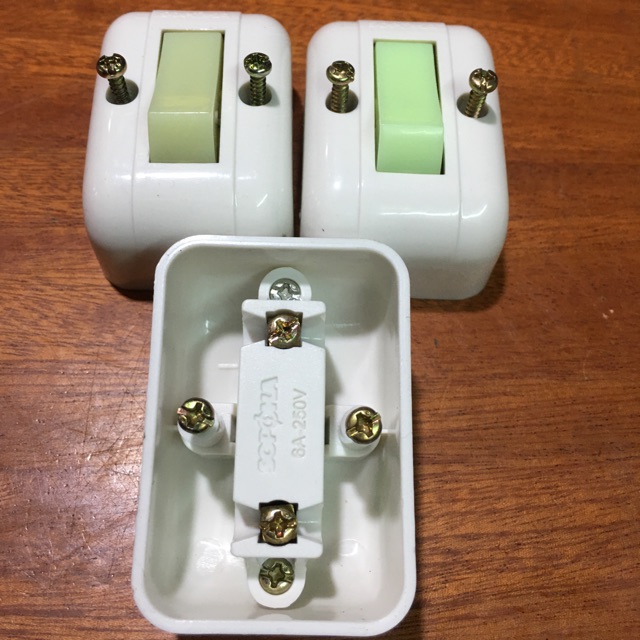 Công tắc điện SOPOKA 6A -250V