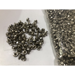 Ốc bắt ổ cứng cho máy tính