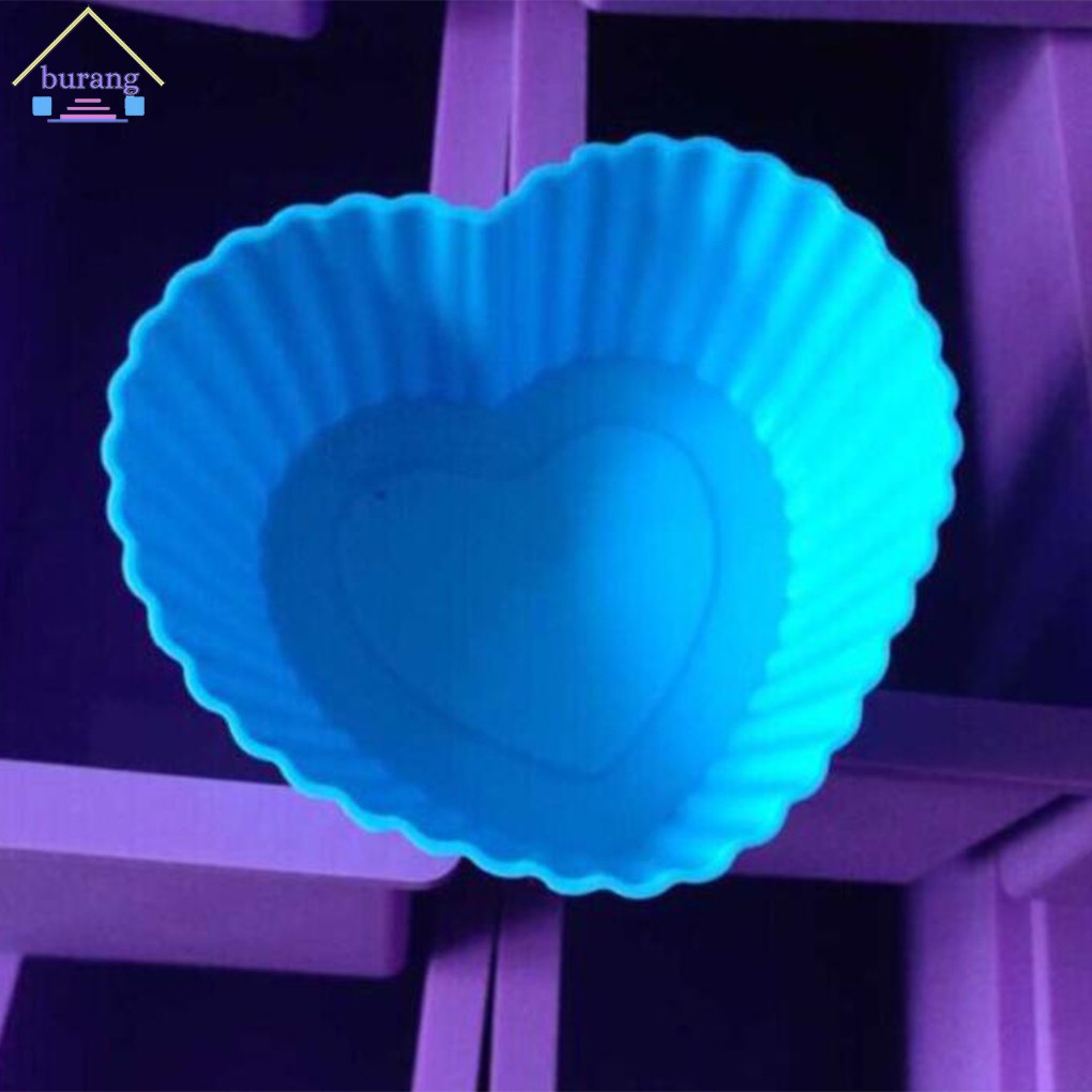 Set 6 Khuôn Silicon Làm Bánh Cupcake Thiết Kế Hình Trái Tim