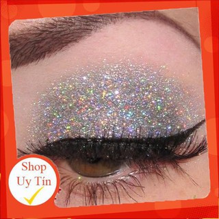 ÁNH NHŨ KIM TUYẾN MẮT