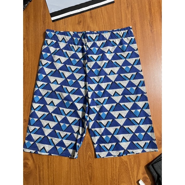quần biker short hoa vặn