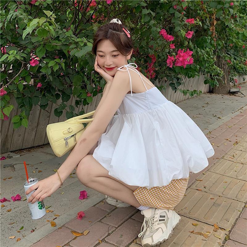 Áo không tay dáng rộng phong cách Tây Âu cá tính