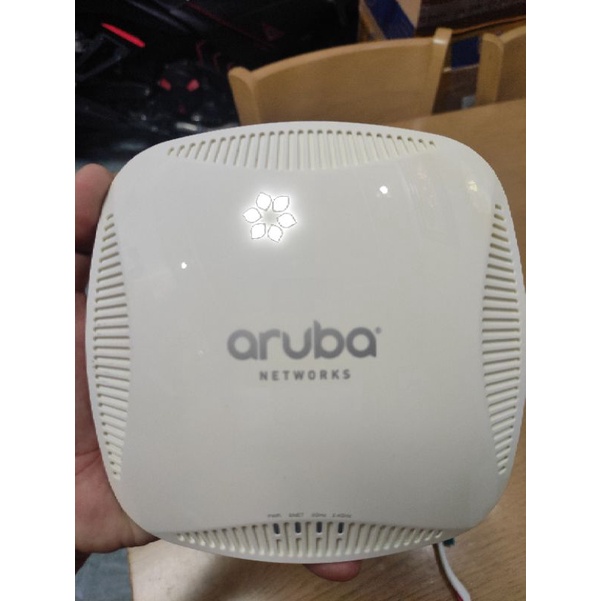 Bộ phát mạng wifi Aruba 205  chuyên dụng cho văn phòng, khách sạn, nhà hàng, quán cafe
