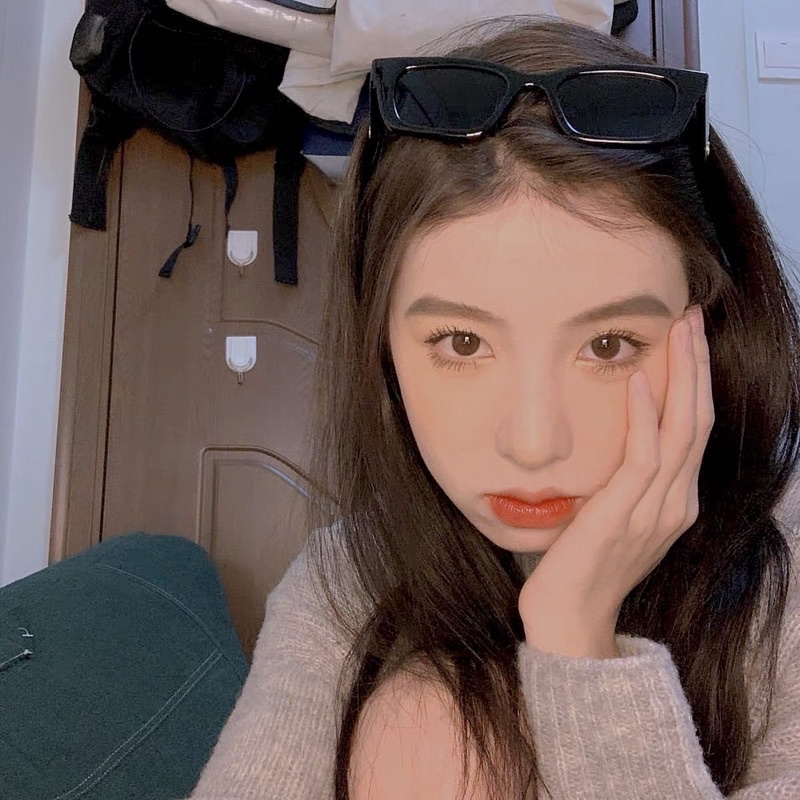 Mắt Kính Tròng Đen Cá Tính - KINH1033