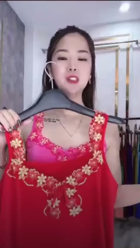 Váy Ngủ Thun Lạnh Nữ Mặc Nhà Đầm Ngủ 2 Dây Thun Lạnh Co Giãn Thoáng Mát Size Đến 75kg | BigBuy360 - bigbuy360.vn