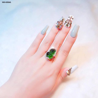 Nhẫn bạc tỳ hưu ngậm tiền