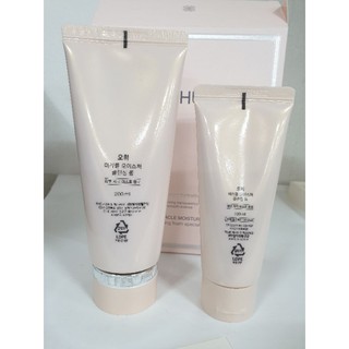 SỮA RỬA MẶT OHUI HỒNG MIRACLE 200ml