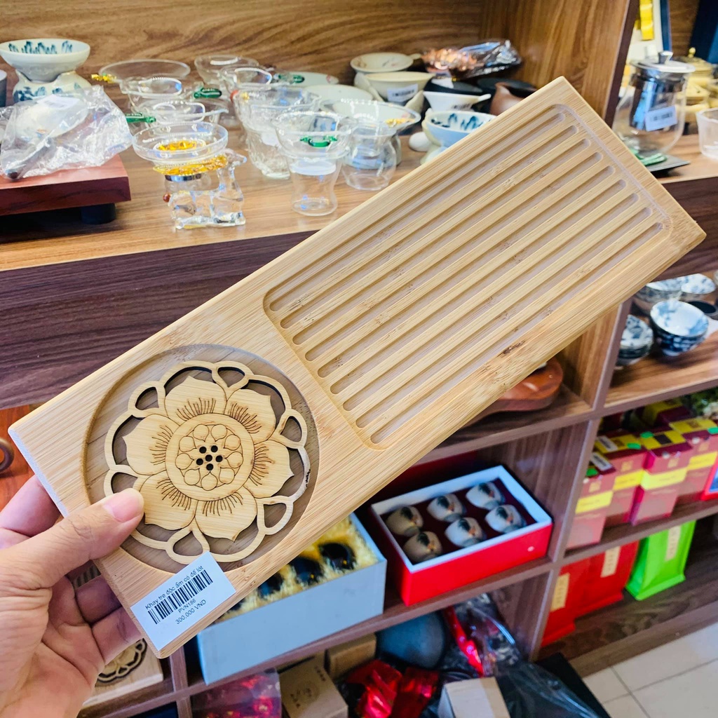 Khay trà tre độc ẩm