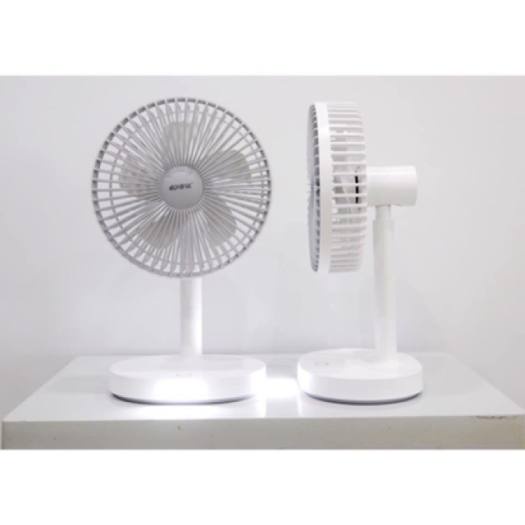 Quạt Tích Điện có Đèn Led Cao Cấp KM- F0326. Sản phẩm hót nhất mùa hè 2022. Quạt chạy êm không ồn