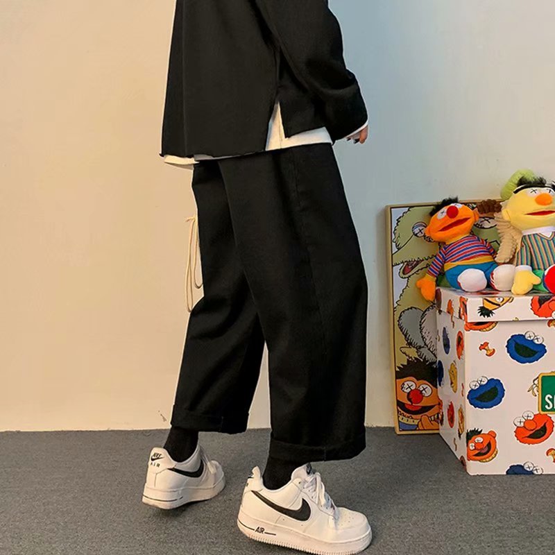 Quần Kaki Dài Ống Rộng Phối Túi Hộp Lớn Cá Tính Cho Nam | BigBuy360 - bigbuy360.vn