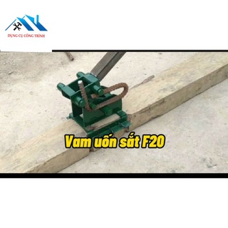 Bàn bẻ mỏ sắt cây phi 20 dùng trong thi công công trình xây dựng
