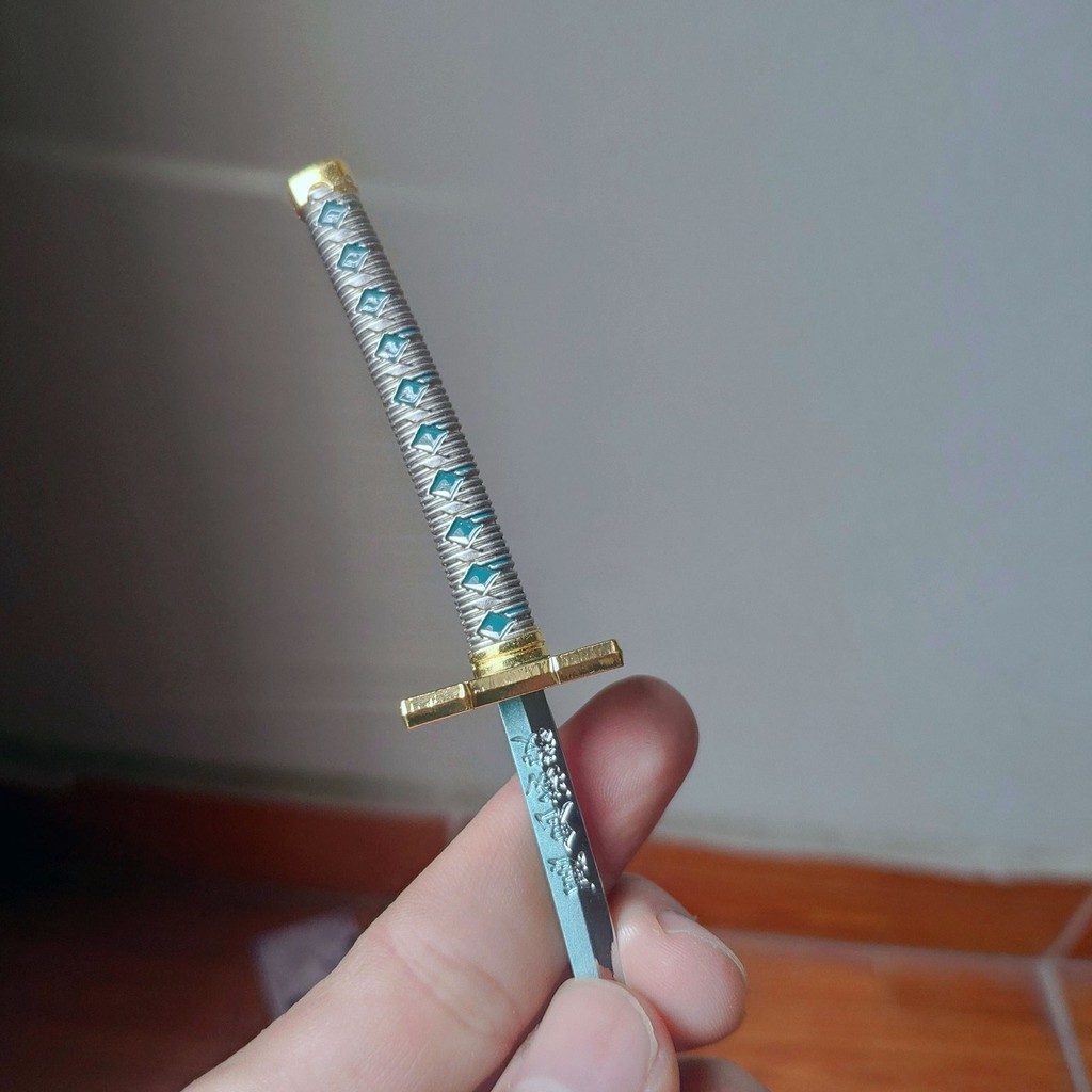 MÔ HÌNH ĐỒ CHƠI KATANA NHẬT BẢN KIMETSU NO YAIBA TRONG PHIM ANIME THANH KIẾM DIỆT QUỶ ANIME KIMETSU NO YAIBA