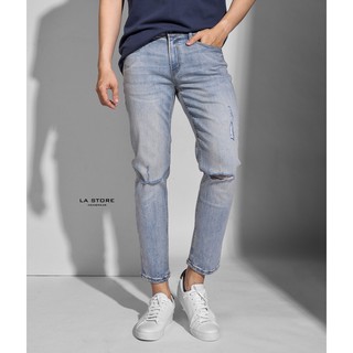 ROUTINE - Quần jeans màu xanh sáng light blue wash.rách - DPA043