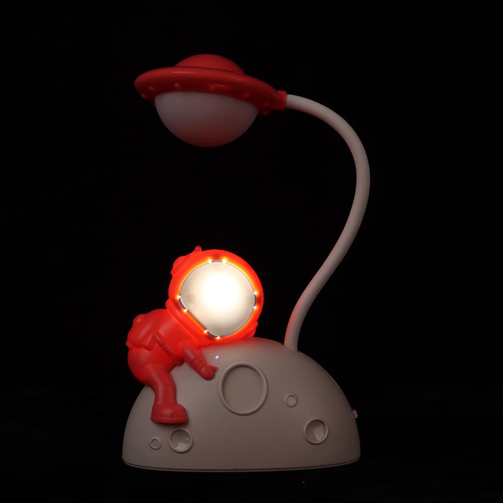 Đèn Ngủ Led Hình Phi Hành Gia Trang Trí Phòng Ngủ