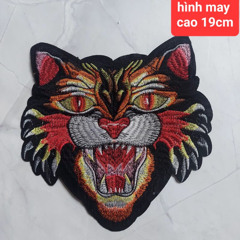Hình may và hình ủi  trang trí.