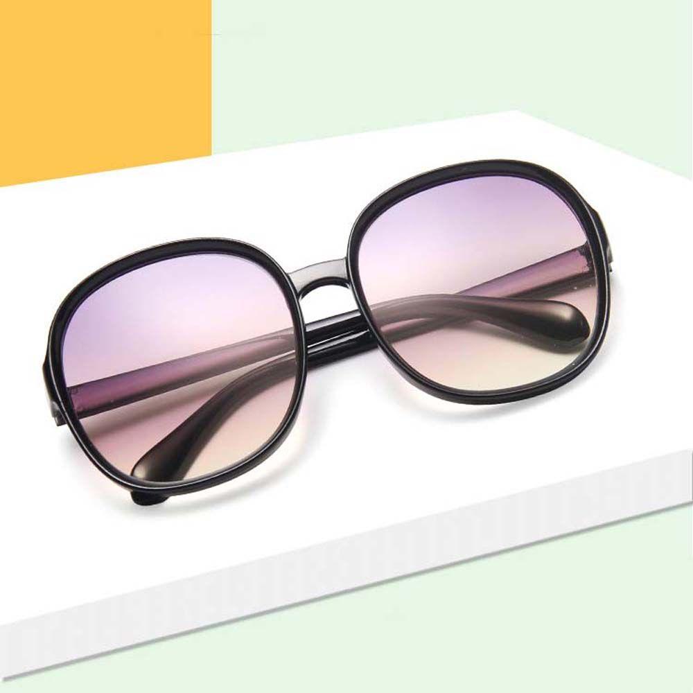 Kính Mát Gọng Tròn Lớn Màu Đen Phong Cách Âu Mỹ Thời Trang Cho Nữ