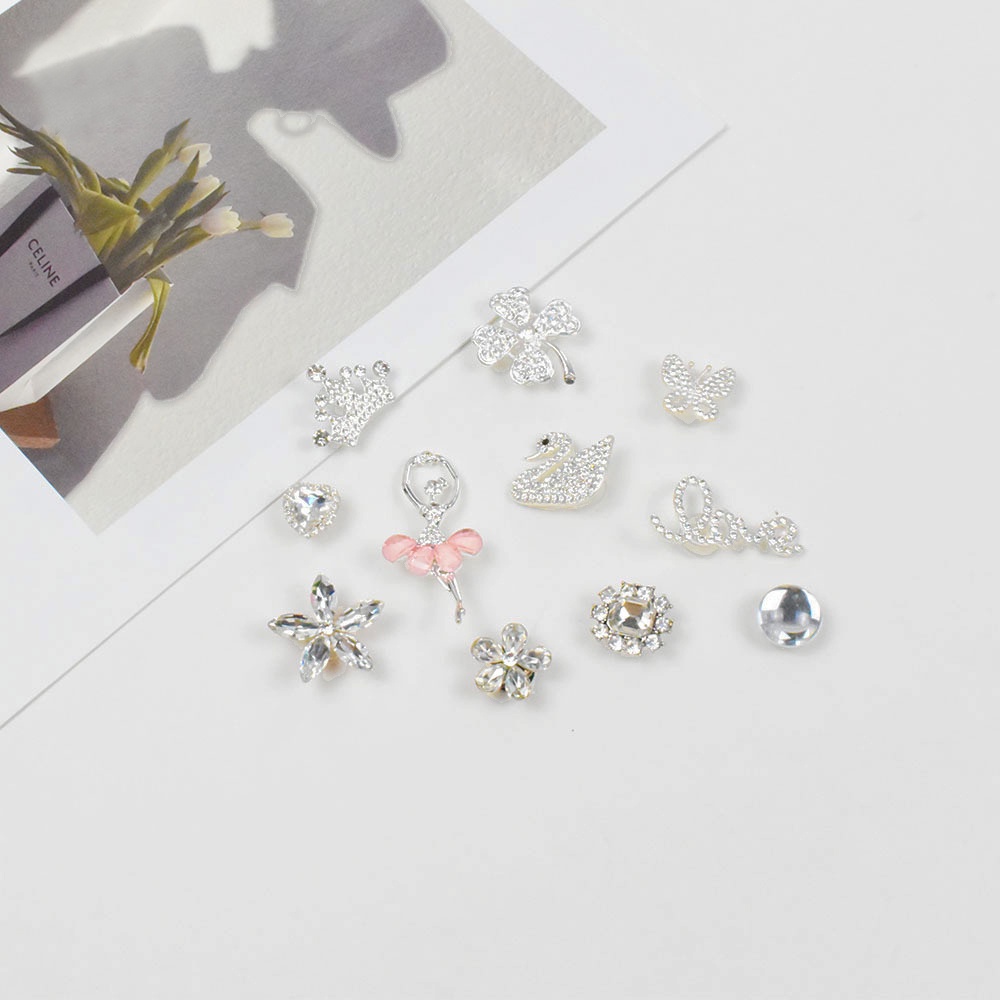dép cross nữ , dép nữ tăng chiều cao đi kèm sticker độc đáo bao ngầu [A08]