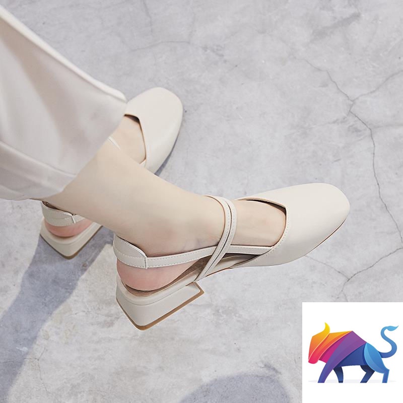 Giày Sandal Đế Dày Phong Cách Mới Mùa Hè 2021 Dễ Phối Đồ Cho Nữ