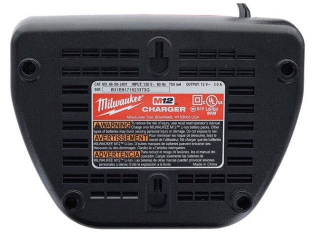 Sạc Milwaukee M12 mới chuyển điện 220v