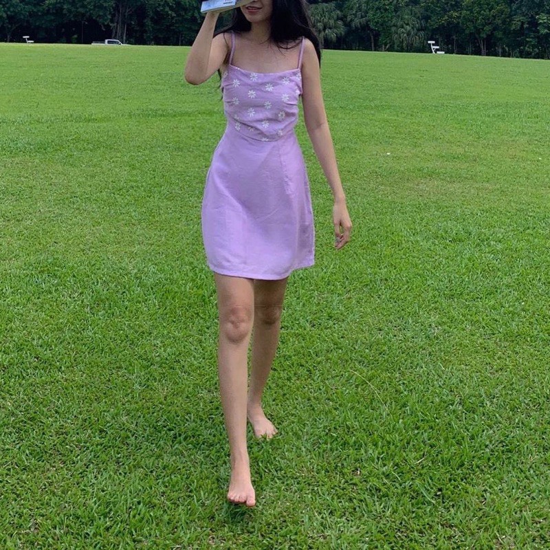 Đầm 2 dây hoa cúc nơ lưng Marvinle