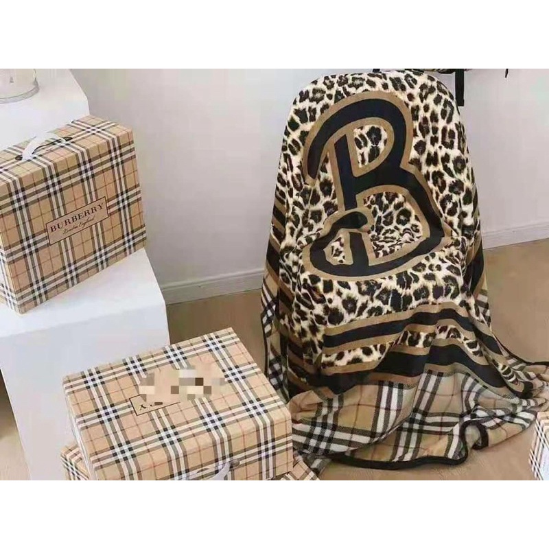CHĂN PHỦ SOFA SIÊU SANG