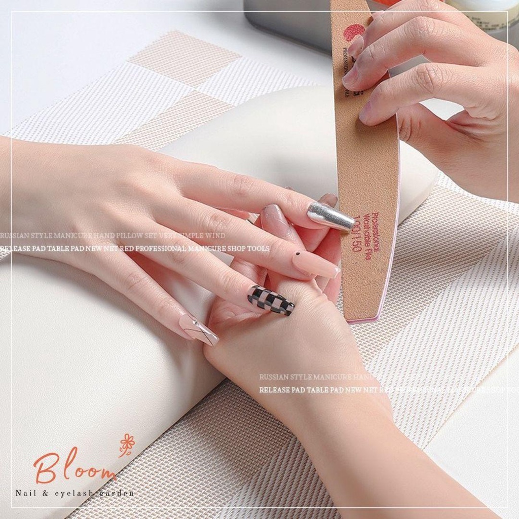 Gối kê tay nail 3 màu tiện dụng