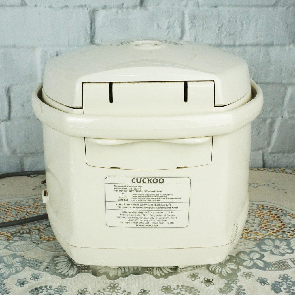 Nồi cơm điện tử 1.5 lít Cuckoo CR-0821FI nhập khẩu Hàn Quốc chính hãng bảo hành toàn quốc