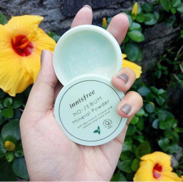 Phấn bột kiềm dầu Innisfree No Sebum Mineral Powder