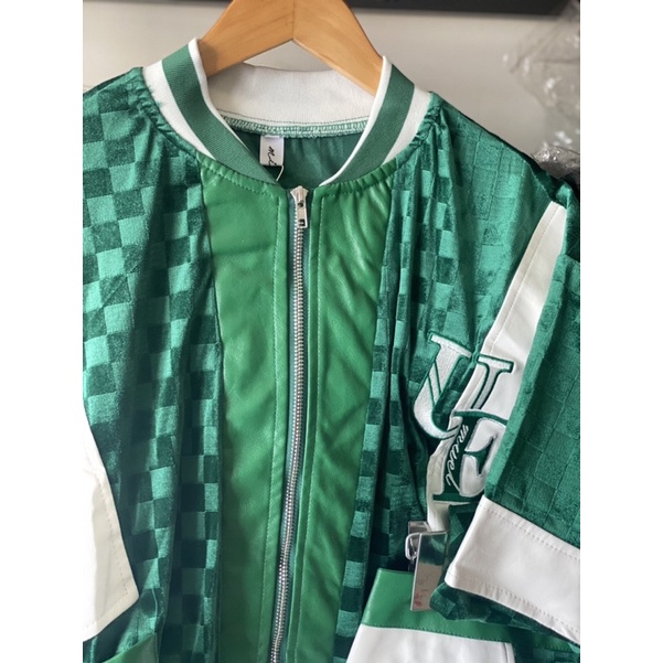 Set Thể Thao Áo Khoác Bomber & Chân Váy Chữ A Xanh Lá Phối Trắng