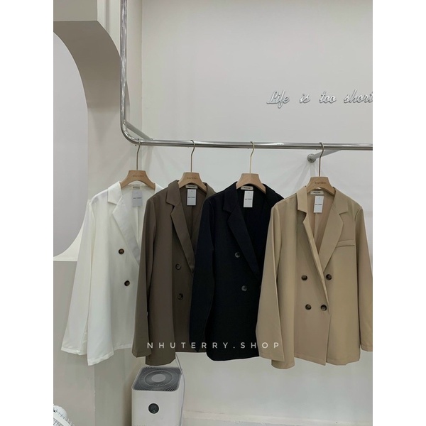 [Video/sẵn ] Áo blazer Quảng Châu form to rộng / Áo blazer nữ túi ngực 4 cúc