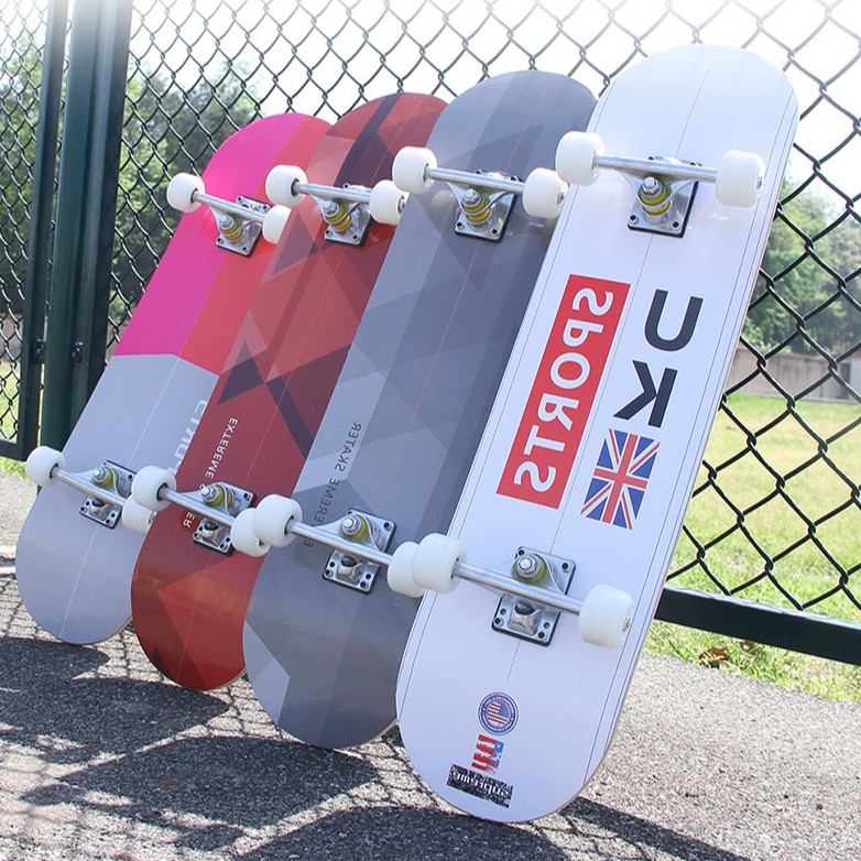 Ván Trượt Skateboard Thể Thao Mặt Nhám Đen, Gỗ Phong Ép 7 Lớp