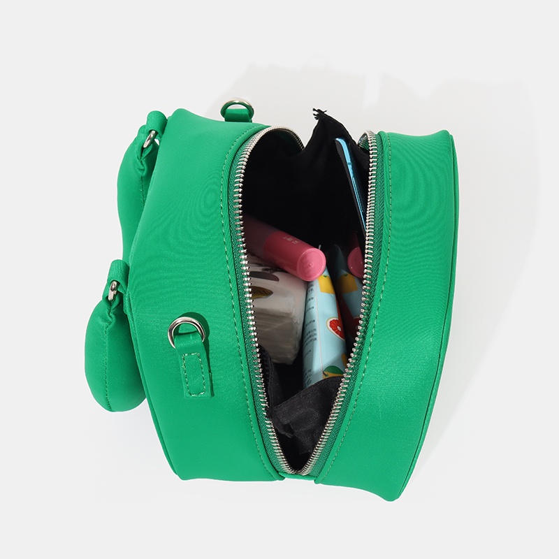 Túi Đeo Chéo Đính Hoa Thời Trang Mới Năm 2022