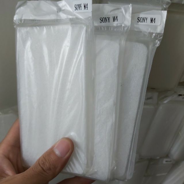 Bộ 3 chiếc ốp lưng silicon sony M4 aqua trong suốt (tặng kính cường lực cao cấp)