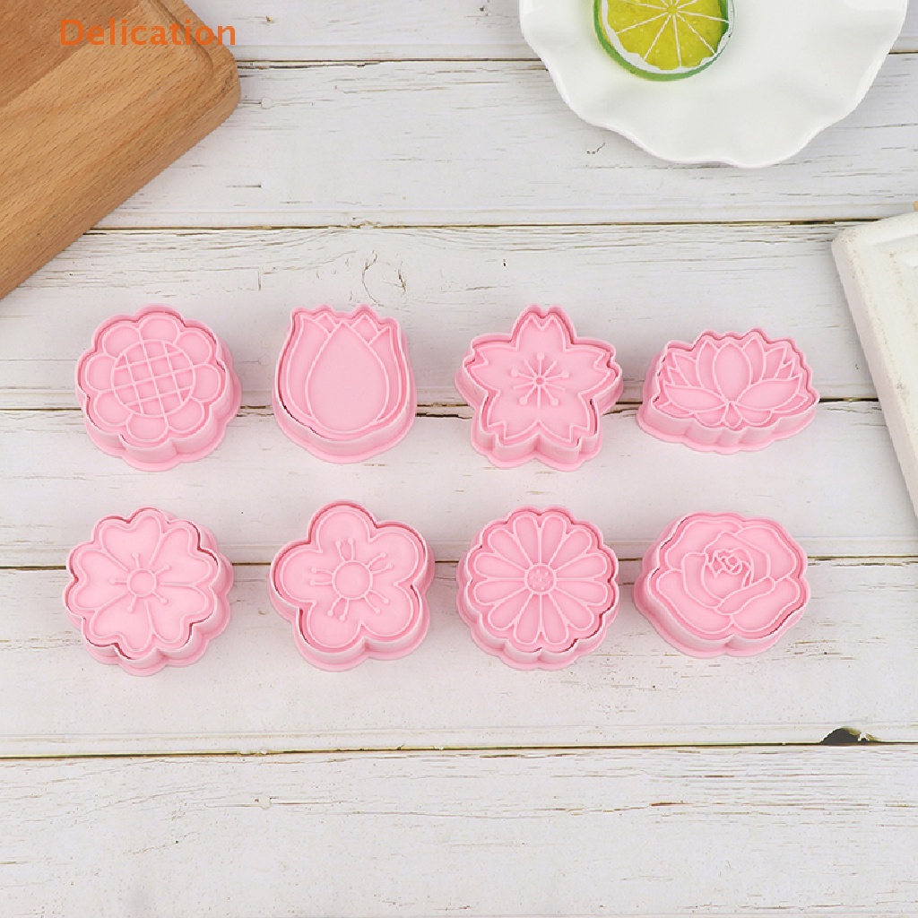 Set 8 Khuôn Nhựa Làm Bánh Quy Dạng Nhấn Hình Hoa Hoạt Hình 3D