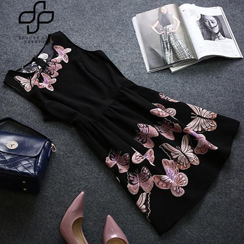 Đầm cổ tròn không tay in hình bướm xinh xắn | BigBuy360 - bigbuy360.vn