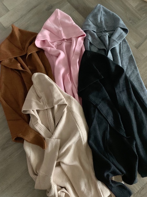 BÁN SỈ ÁO KHOAC LEN MŨ DÁNG NGẮN CHO NỮ | BigBuy360 - bigbuy360.vn