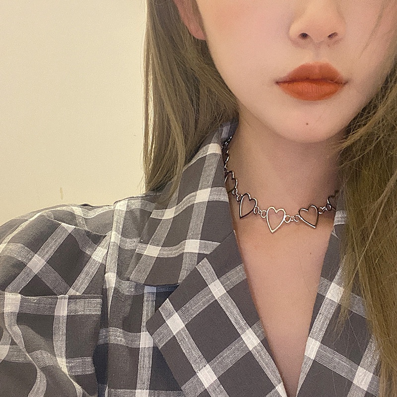 Dây chuyền choker trái tim rỗng màu vàng bạc phong cách Hàn Quốc thời trang dành cho nữ