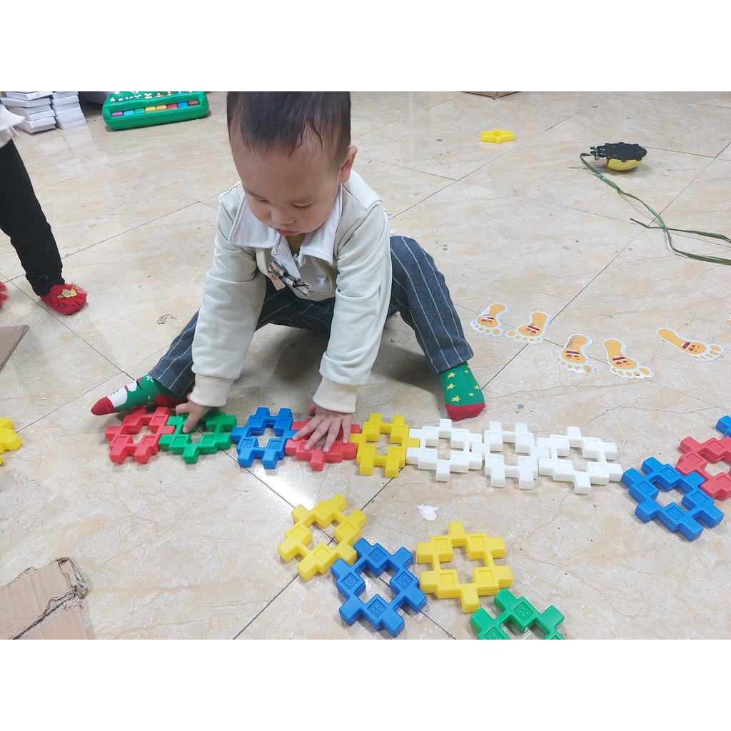 Xếp Hình Lắp Ghép Bằng Nhựa Nhiều Mẫu Bán Theo Cân