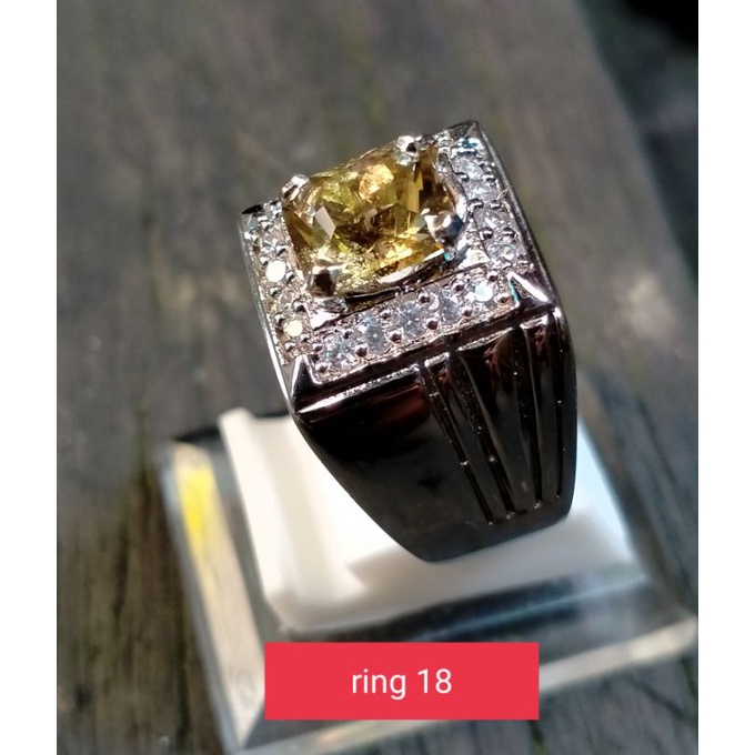 Nhẫn Mạ Vàng Đính Đá Thạch Anh Tím Kalimantan Cho Nam