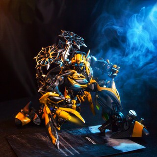 Mô Hình Comicave Transformers IV – Bumblebee 75% Kim Loại