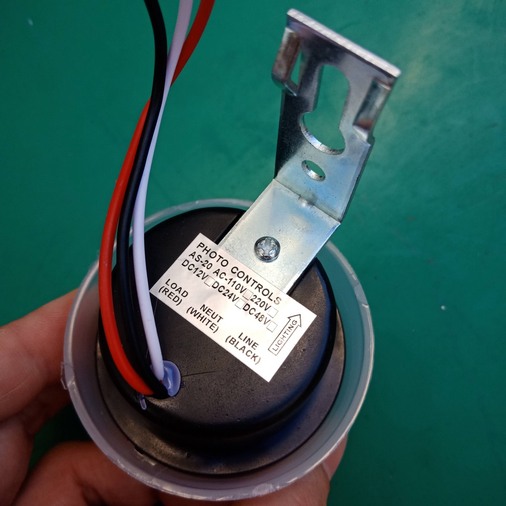 [AS-20] Công tắc cảm biến ánh sáng 220VAC 10A, có mũ chống mưa