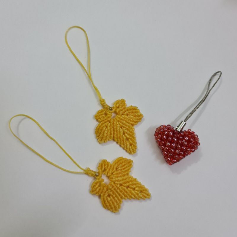 🍁Móc khóa, dây treo điện thoại hình lá phong. Sản phẩm thủ công🍁