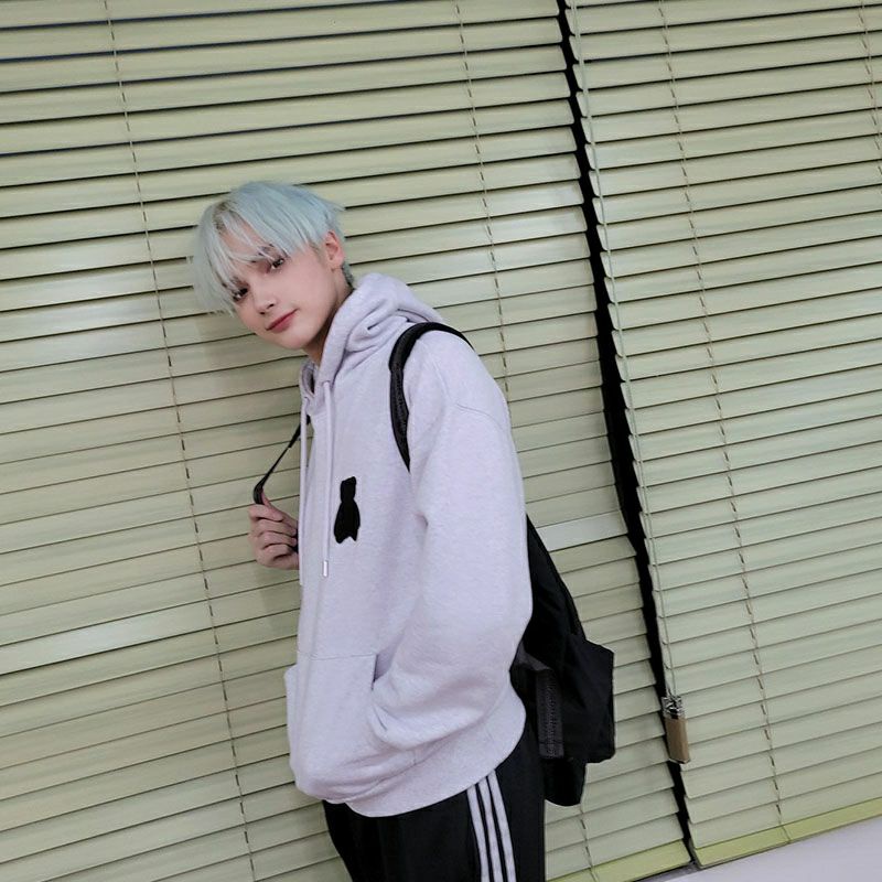 Áo hoodie thu đông in hình phong cách Huening Kai và Yeonjun TXT