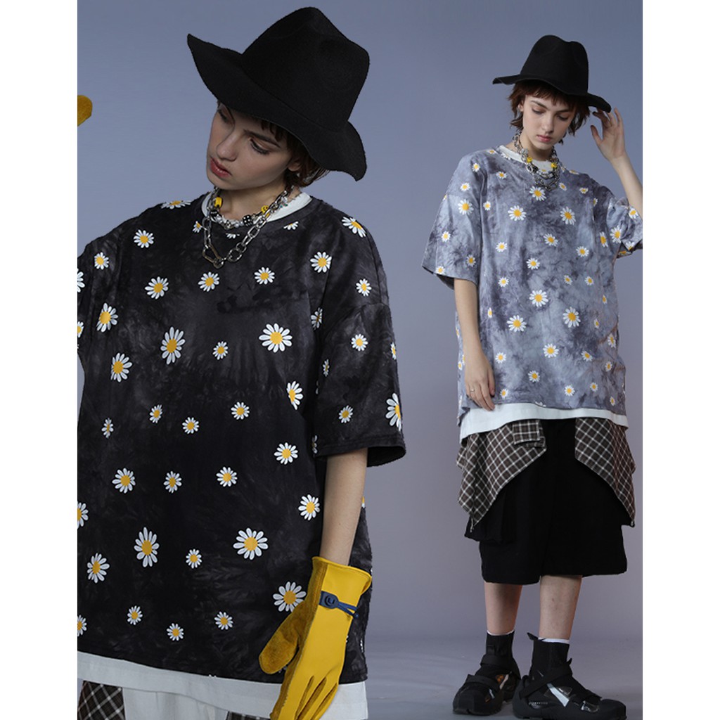 Áo Thun Nữ ❤️ FREESHIP ❤️ Giảm 10K Nhập [AOTHUNNU] Áo loang hoa cúc nhí form rộng unisex